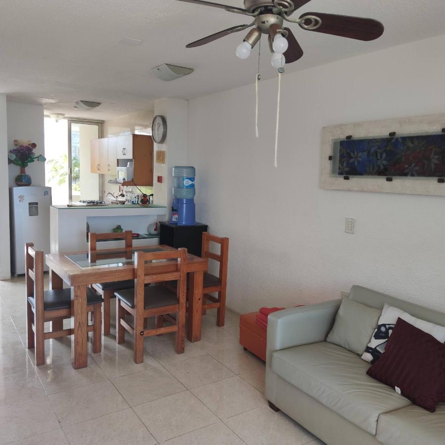 Bella Beach Condo Vacation 2 Bedrooms Канкун Экстерьер фото