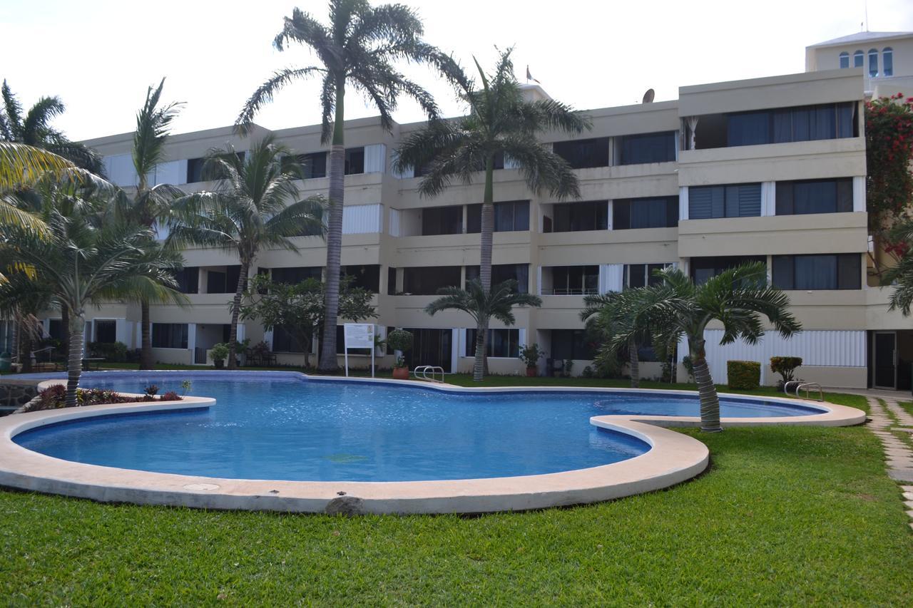 Bella Beach Condo Vacation 2 Bedrooms Канкун Экстерьер фото